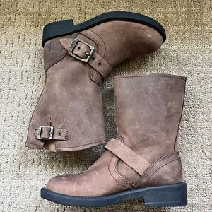 FRYE Brown Leather Engineer Pullon Buckle Boots Boy/Girl Size 12 NWOT round toe